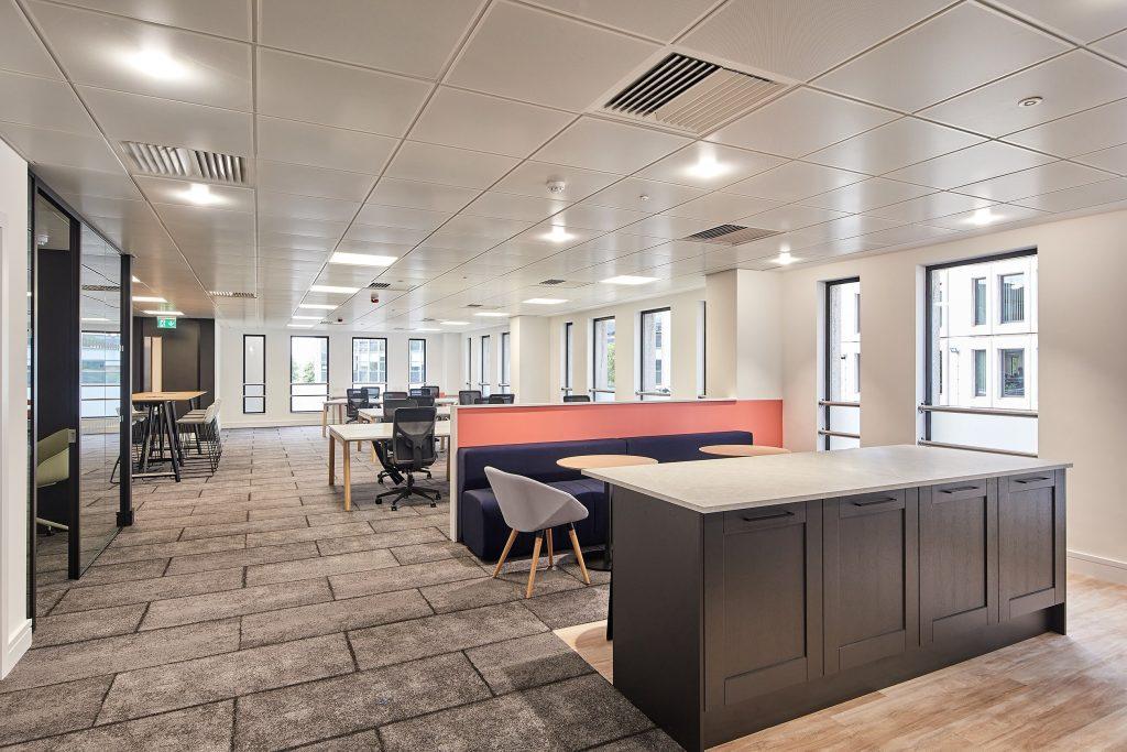 SUITES_DSC_1469_22.07.14_BAR_54 HAGLEY RD_HI RES